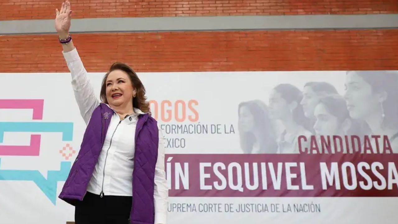 Ministra Yasmin Esquivel en el TESE