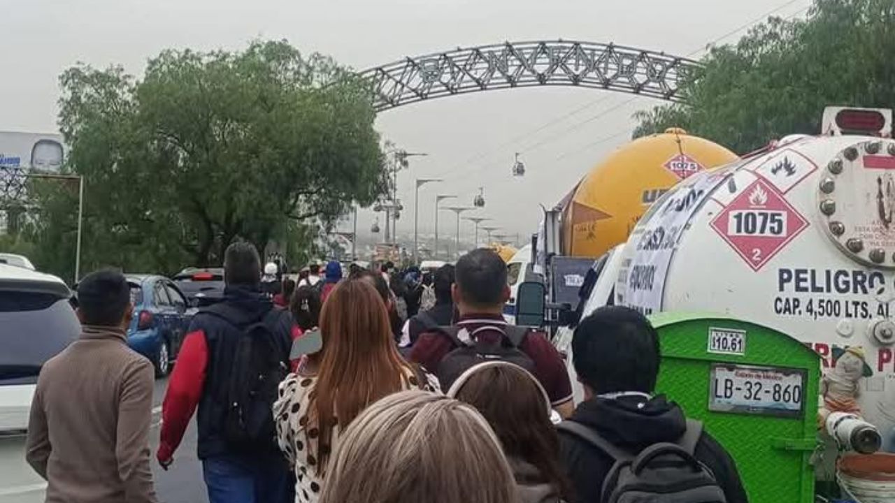gaseros realizaron un bloqueo en la autopista México-Pachuca