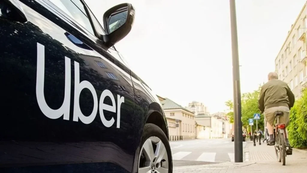 El modelo de negocio de Uber y similares extrae riqueza directamente de los trabajadores
