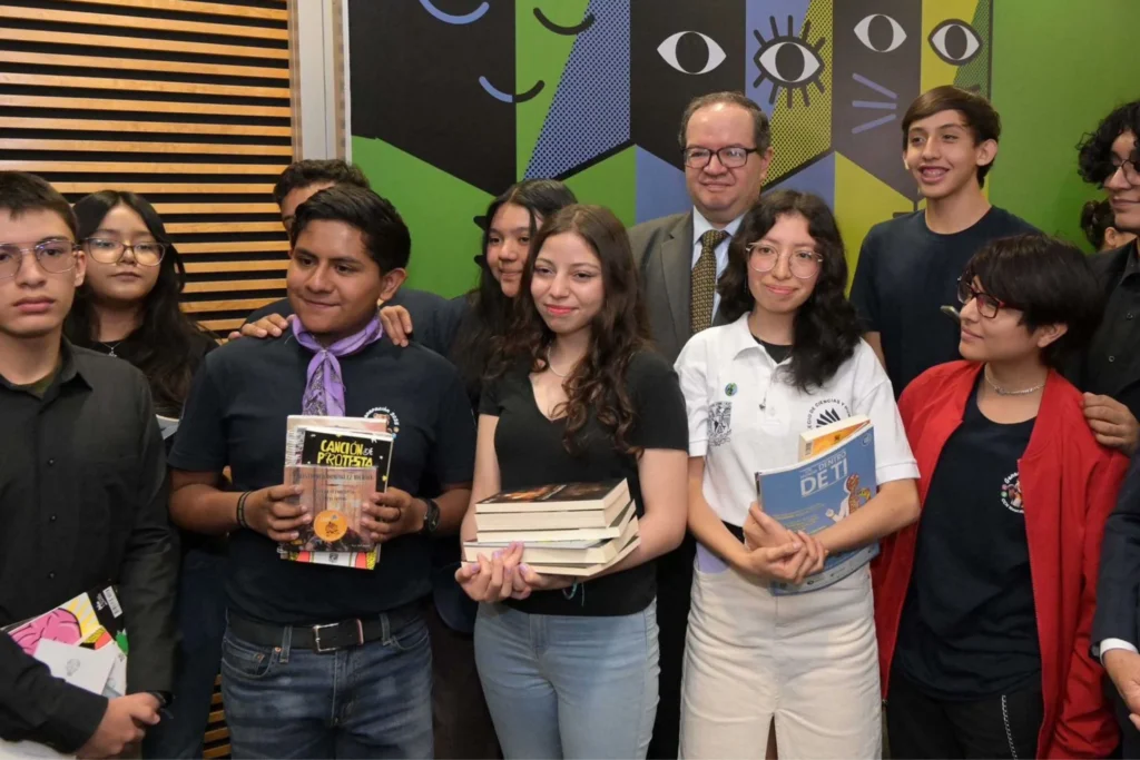 Bienvenida. La Universidad Nacional Autónoma de México (UNAM) recibió a la primera generación de alumnos que realizó el examen de ingreso al nivel superior en línea.