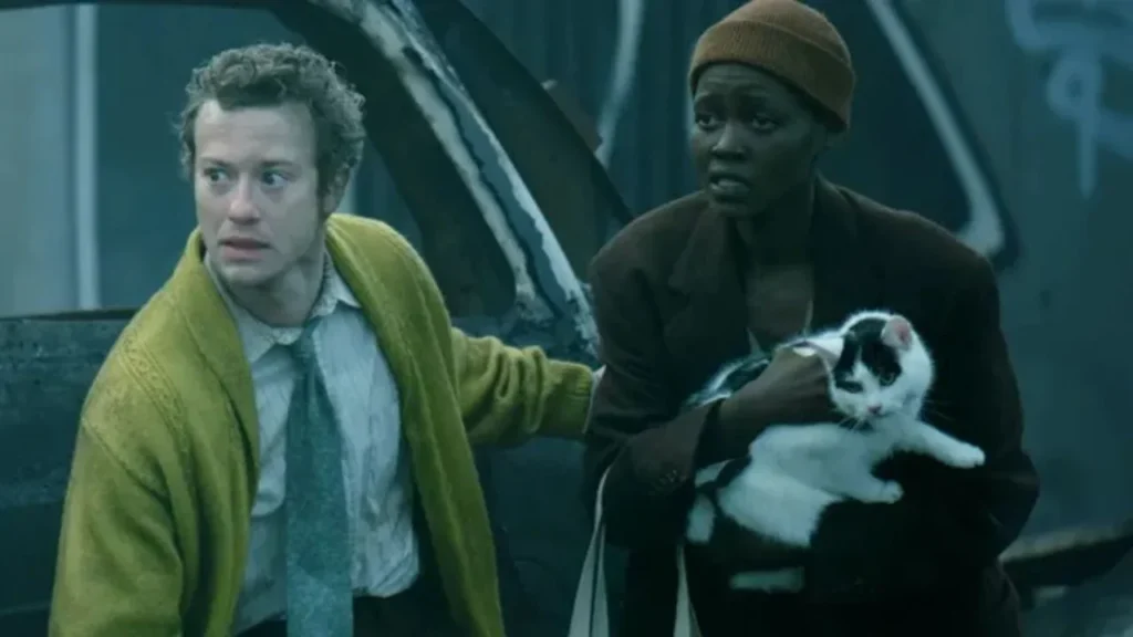 Escena de la precuela ‘Un lugar en silencio: Día uno', dirigida por Michael Sarnoski y protagonizada por Lupita Nyong'o y Joseph Quinn