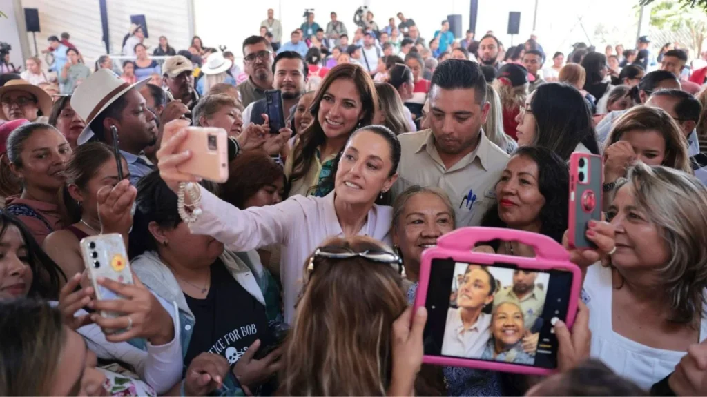 En su visita a Guanajuato, Claudia Sheinbaum aseguró que están apoyando en la seguridad del estados y los homicidios han bajado.