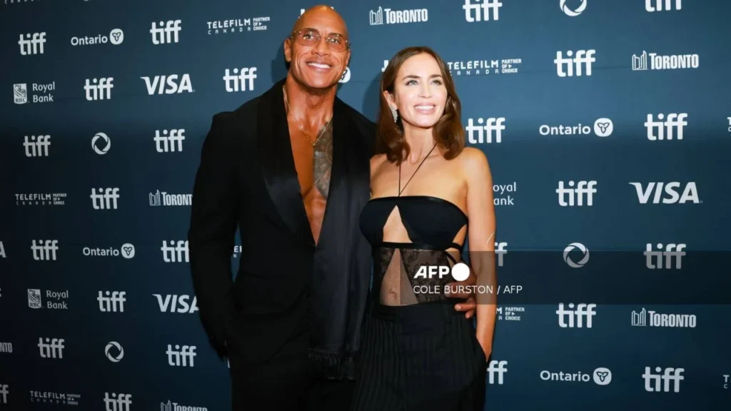 'La Roca', Dwayne Johnson, estará en México para promocionar su nueva cinta llamada 'The Smashing Machine', un vistazo a la UFC.