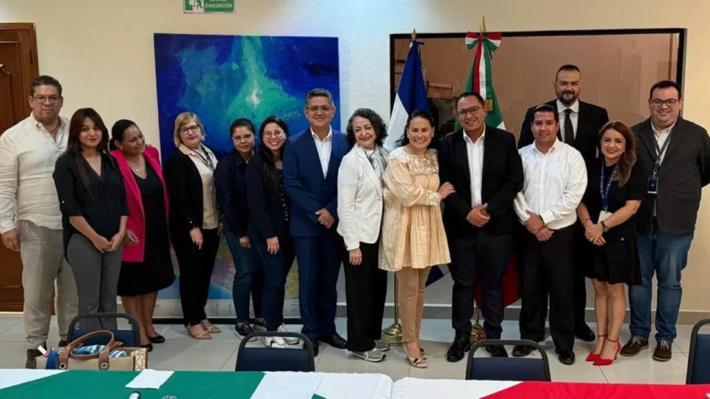 En gira de trabajo por El Salvador, la Agencia Mexicana de Cooperación Internacional para el Desarrollo (AMEXCID) supervisó el programa Sembrando Vida.