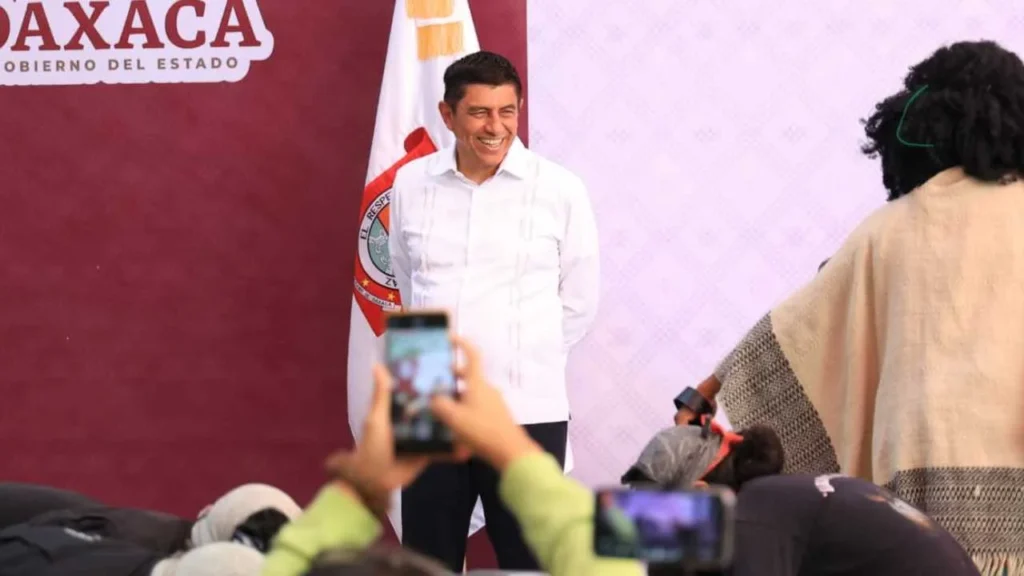 Salomón Jara Cruz anuncia la implementación de acciones específicas para combatir la extorsión desde el ámbito estatal.
