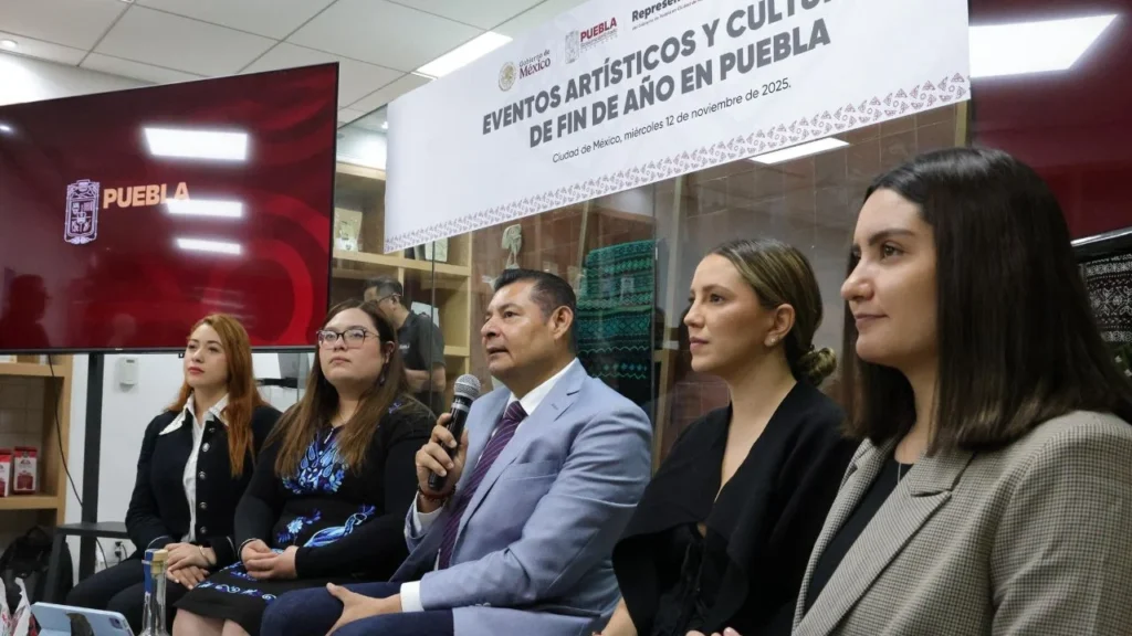El "Foro Navideño 360" contará con diferentes presentaciones artísticas entre ellos, Espinoza Paz, Belanova, Pandora y Pequeños Musical