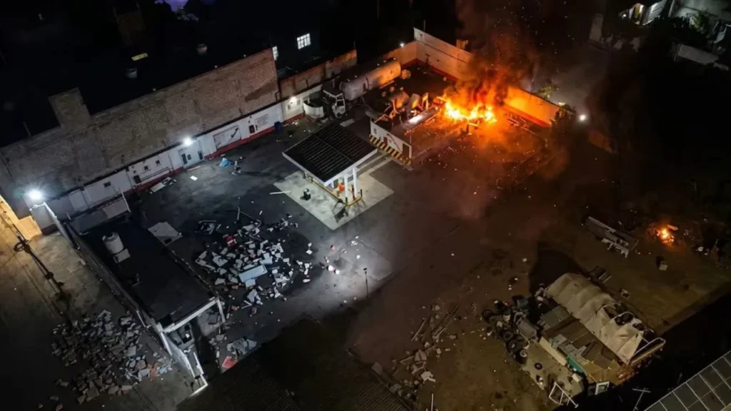 Se registra explosión en gasera de Chalco