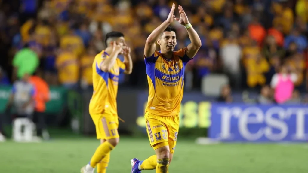 Tigres vino de atrás para vencer 3-1 a Chivas en el primer partido de cuartos de final del Clausura 2026 en el Universitario de la UANL.