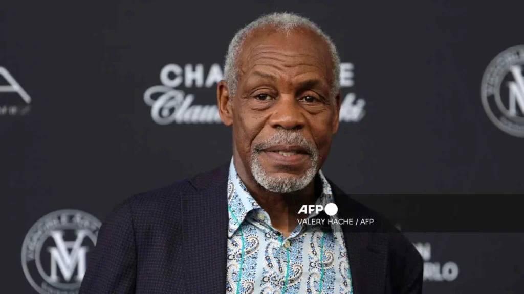  El actor de la saga 'Arma mortal', Danny Glover, reveló que padece Alzheimer y que su familia lo apoya.