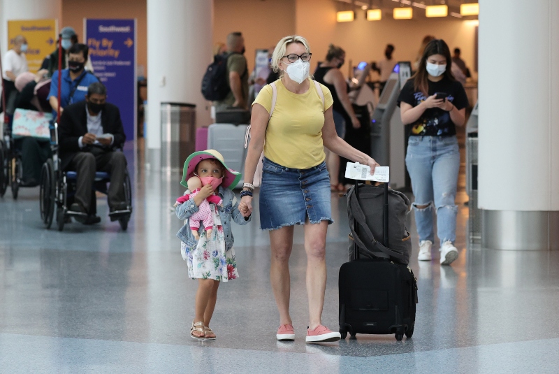 EU supera 160 mil muertes por Covid-19; ven posible la reapertura de escuelas