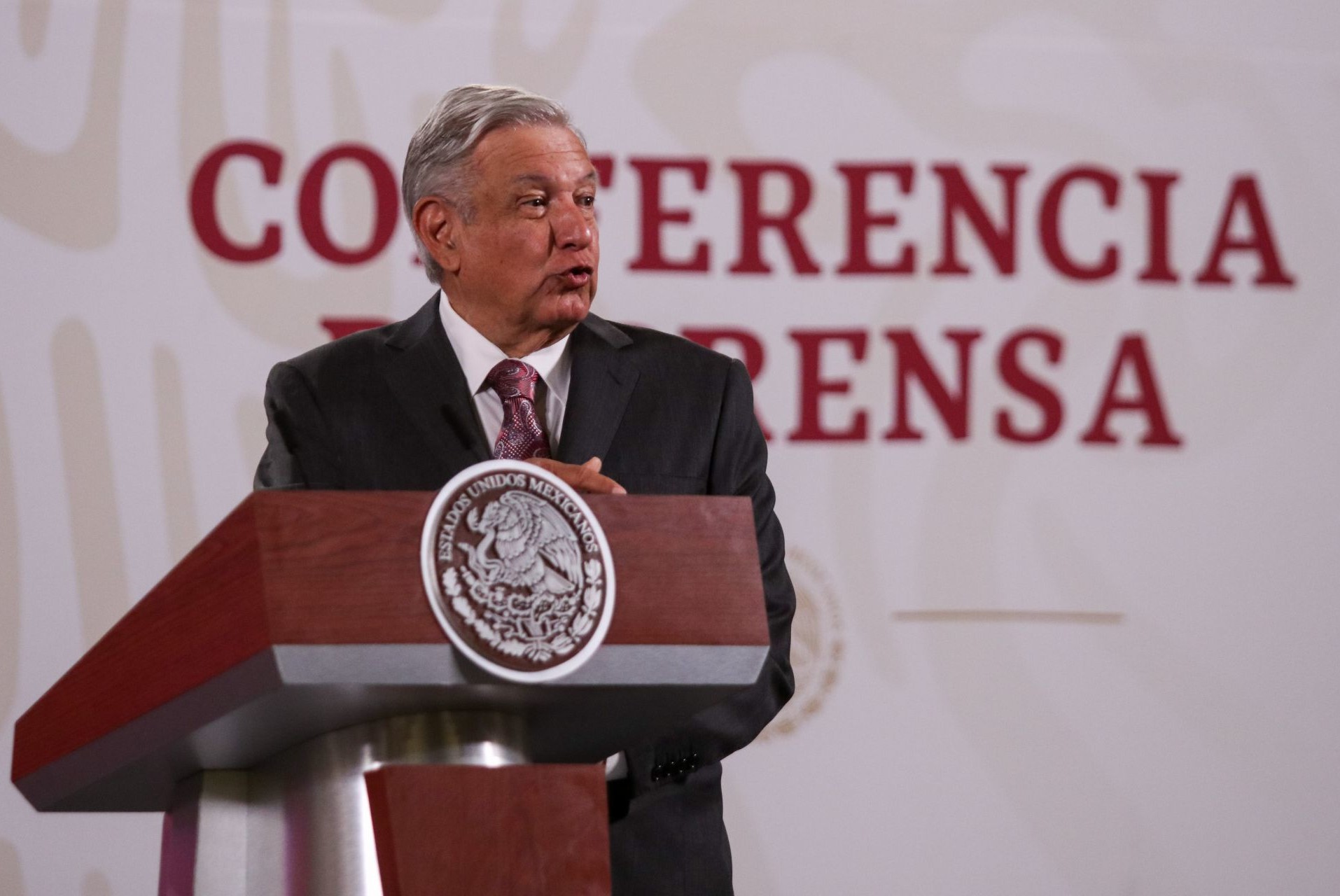 amlo