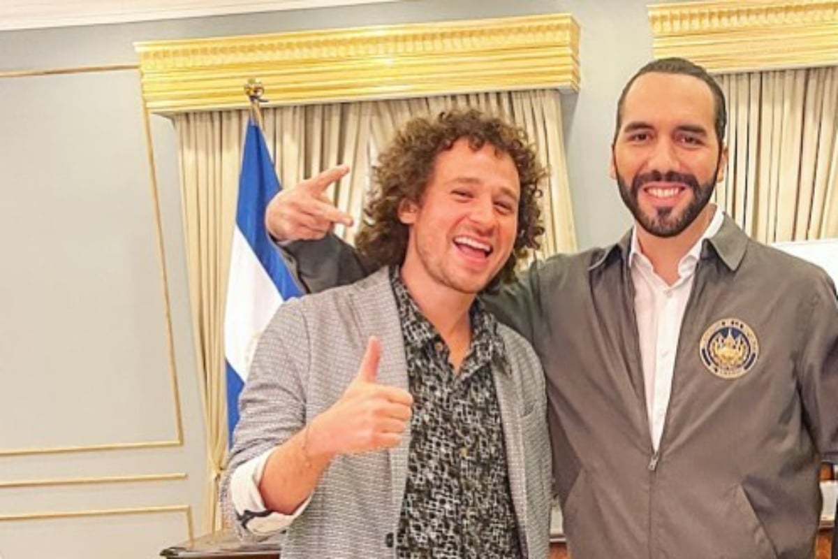 "He leído varias cosas que si le están pagando a Luisillo, no sean ridículos, los que son seguidores del podcast saben que es un encuentro que había querido desde hace un buen"