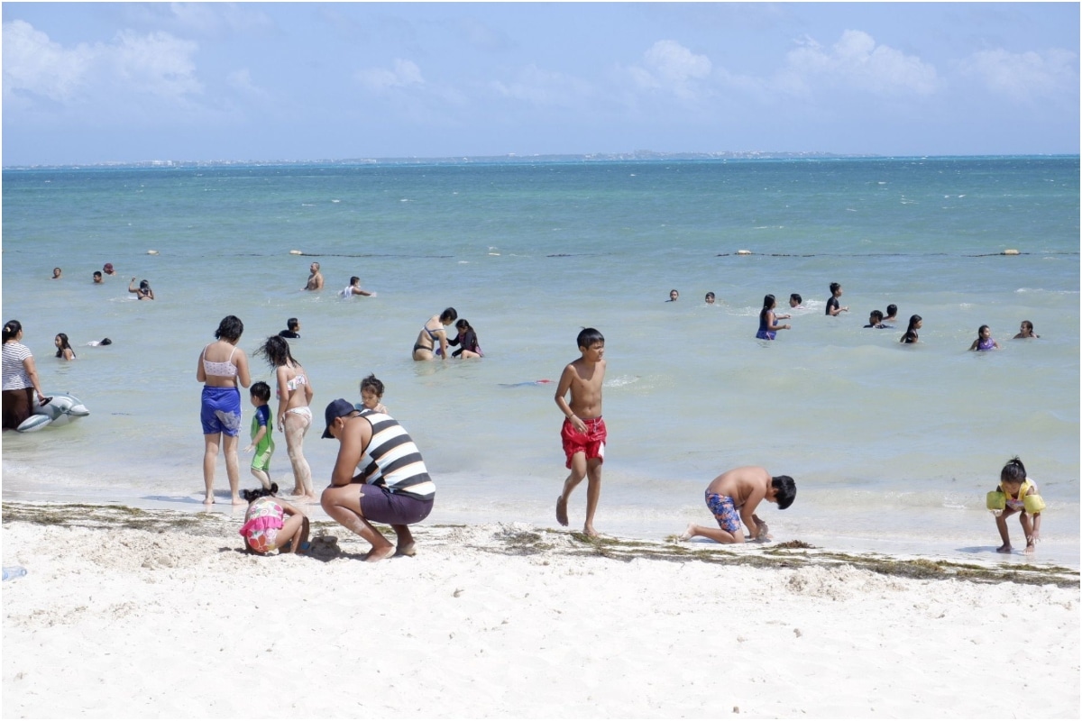Por medio de un comunicado, la Embajada de Estados Unidos detalló que los ciudadanos estadounidenses deben reconsiderar su viaje no esencial a México en periodo de vacaciones de Semana Santa debido a la emergencia sanitaria de Covid-19