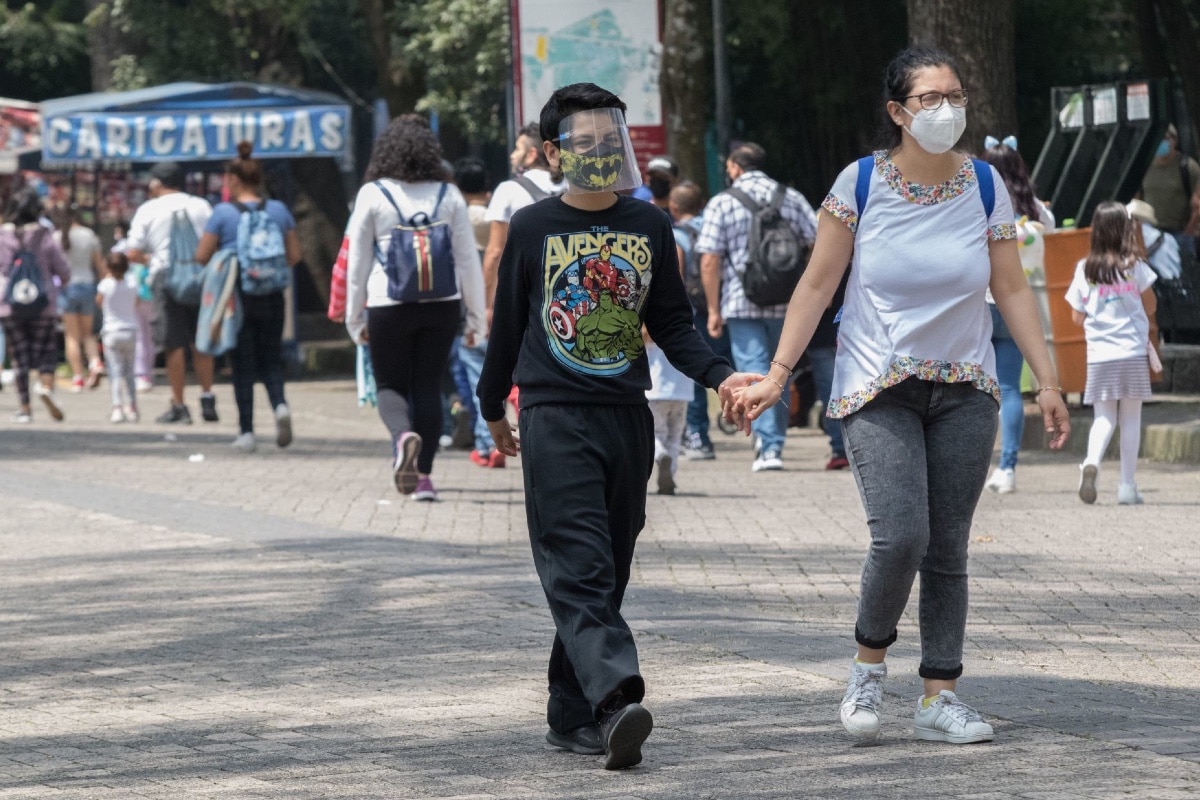 Reportan nivel más bajo de casos activos de Covid-19, desde julio