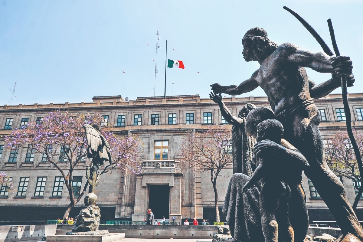 La SCJN admitió a trámite la controversia constitucional en contra del ordenamiento de Energía para que se le compre gas natural a CFE y Pemex.
