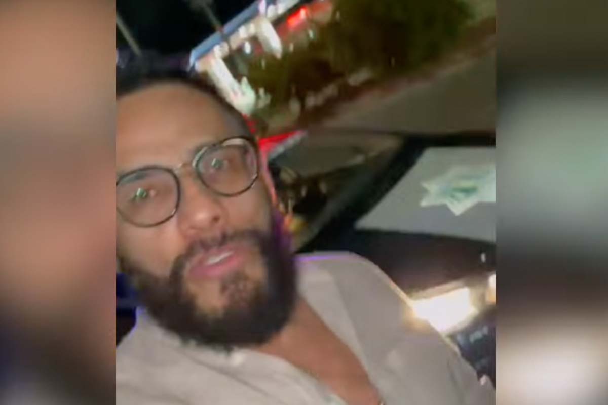 La policía anda en todo. Detienen a luchador Dr Wagner por traer placas foráneas