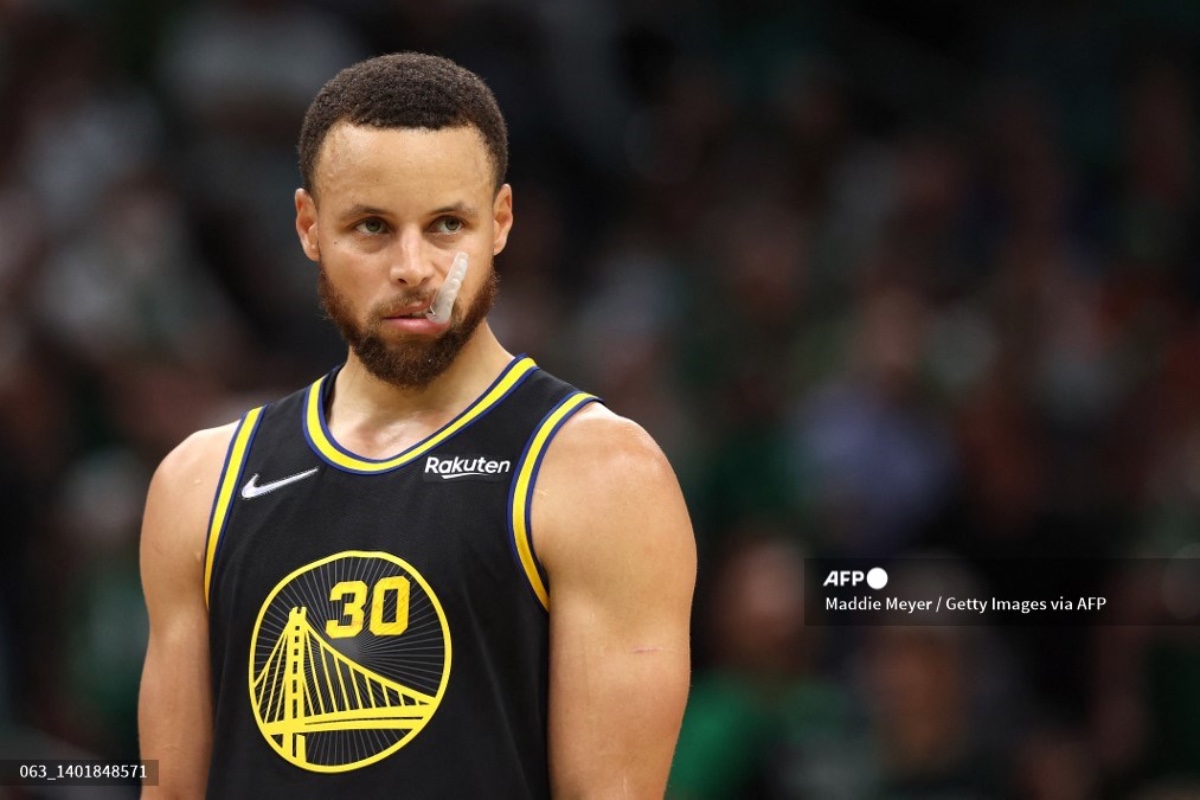 Curry confirma que estará el viernes ante Boston pese a lesión