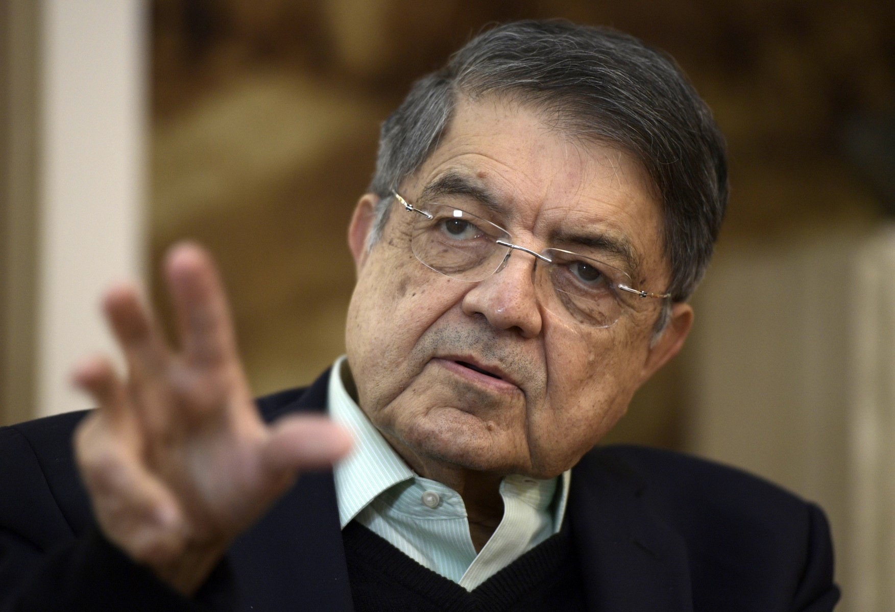 El novelista y exvicepresidente nicaragüense Sergio Ramírez aceptó "complacido" la nacionalidad ecuatoriana concedida por el presidente del país