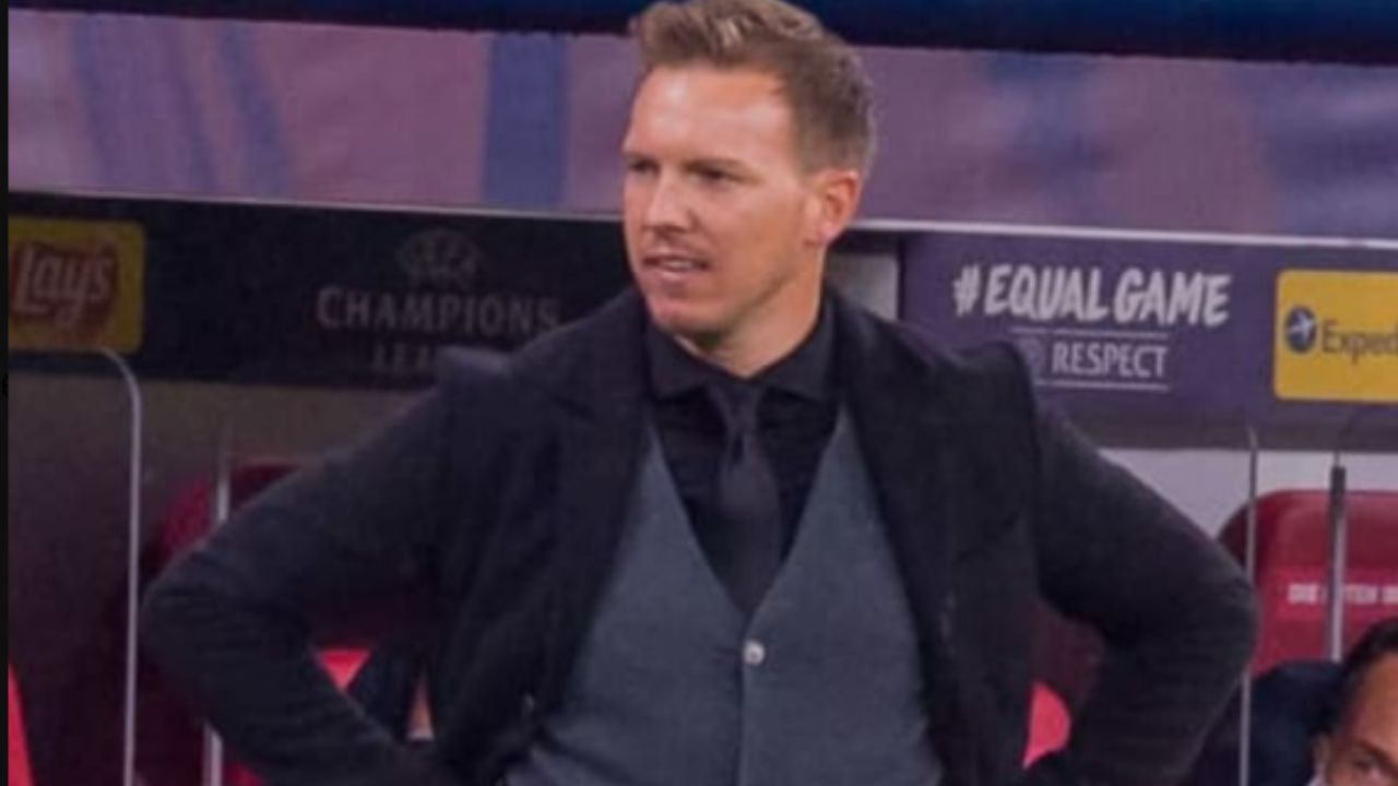 Foto:Twitter/@adrian_c1992|¡Paren todo! El Bayern Múnich despediría a su DT Julian Nagelsmann