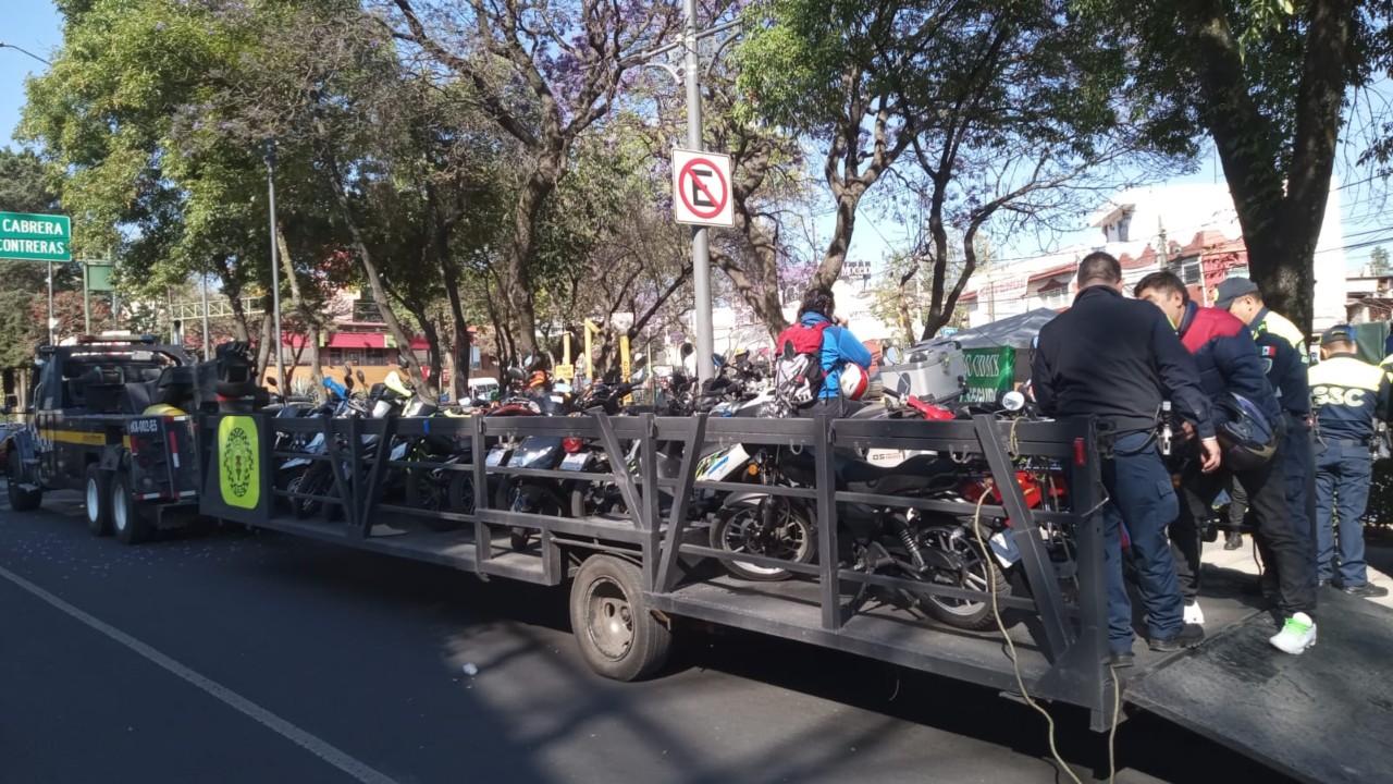SEMOVI corralón