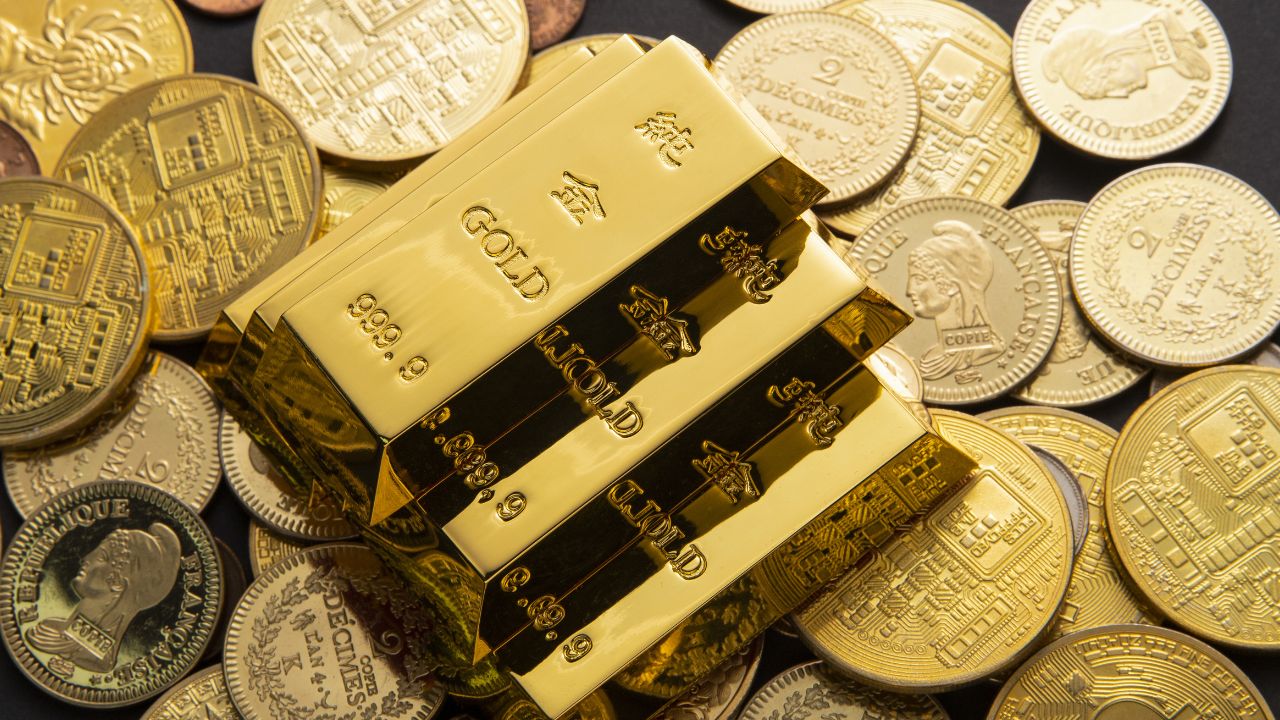 El Centenario de oro es apreciado tanto por su contenido de oro como por su valor histórico y cultural en México.