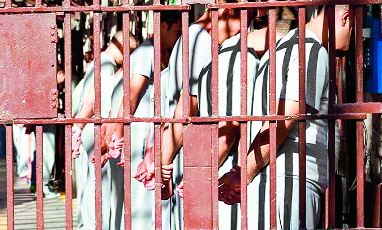 La Fiscalía General de la República obtuvo una sentencia histórica de mil 650 años de prisión contra dos personas por diversos delitos