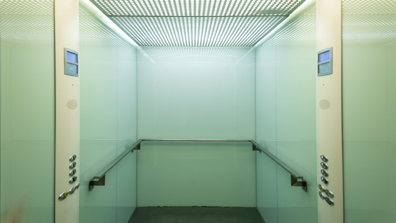 espejos en los elevadores