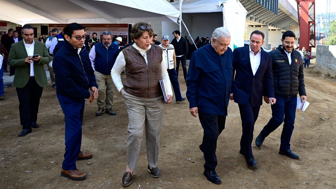 AMLO supervisa segunda etapa de “El Insurgente”