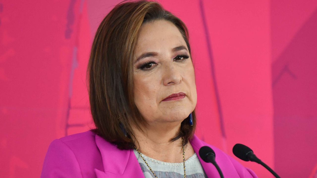 Xóchitl Gálvez reaccionó esta noche al video publicado por su hijo Juan Pablo Sánchez en el que ofrece disculpa por su comportamiento