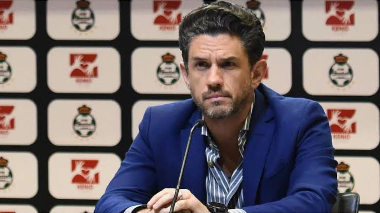 Santos Alejandro Irarragori presidente Especial