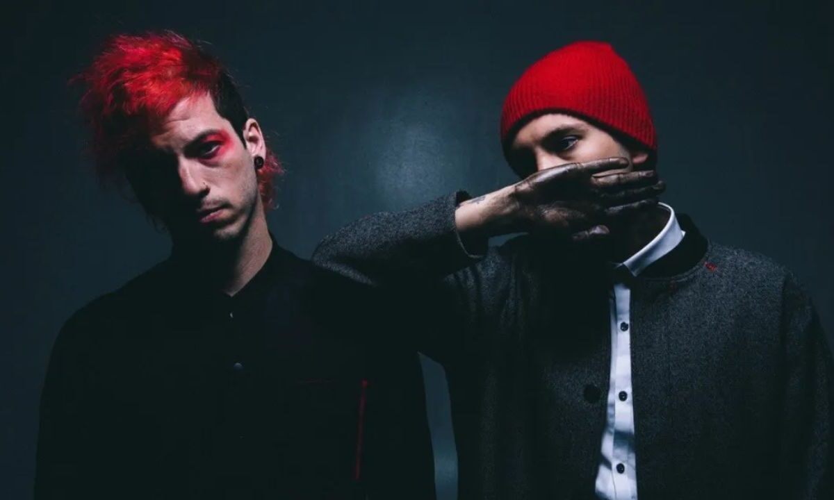 Twenty One Pilots tras el lanzamiento de su nuevo logo