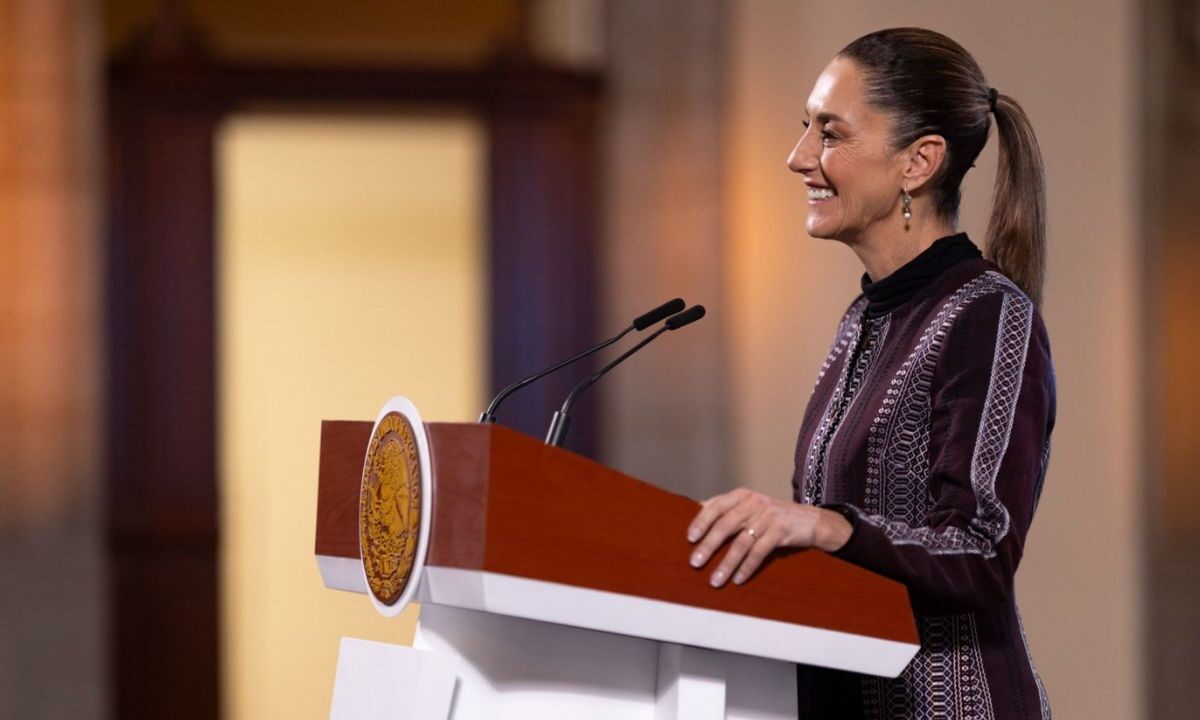 La presidenta Claudia Sheinbaum en conferencia de prensa Mañanera del pueblo