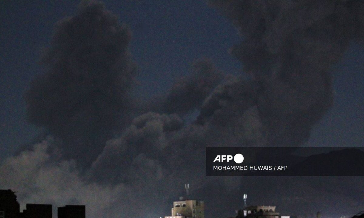 Los rebeldes hutíes en Yemen condenan los ataques por parte de EU