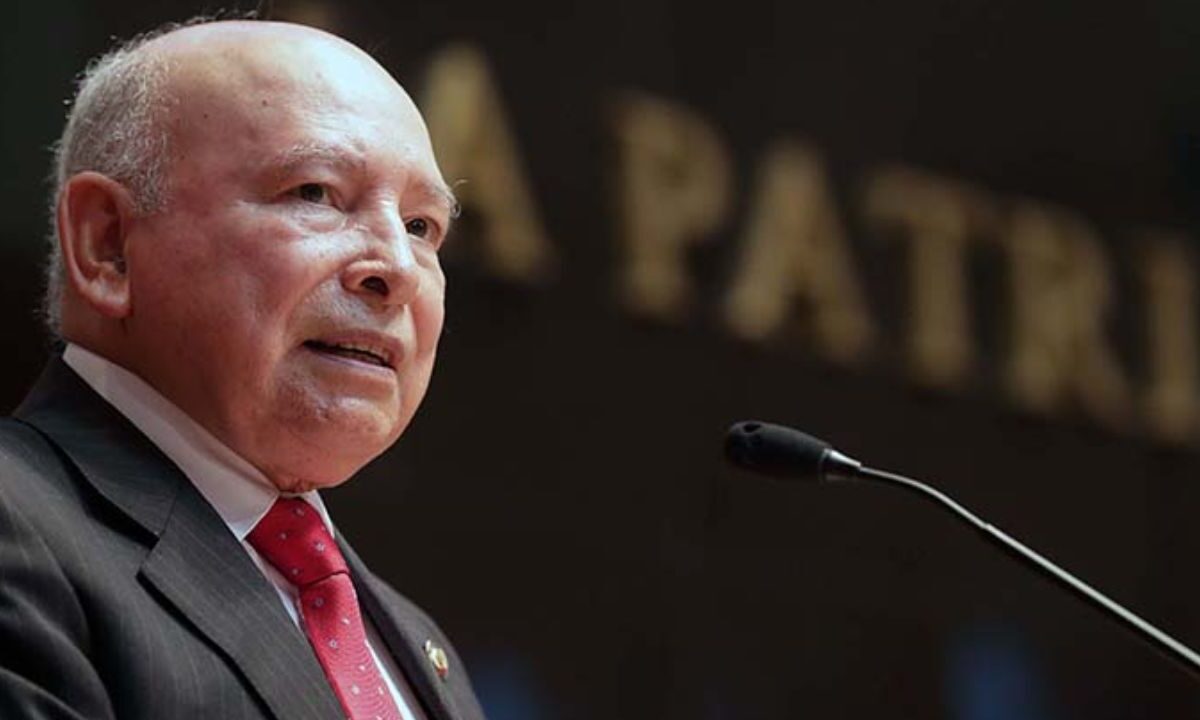CEN del PRI remueve a Manuel Cavazos tras polémicas declaratorias