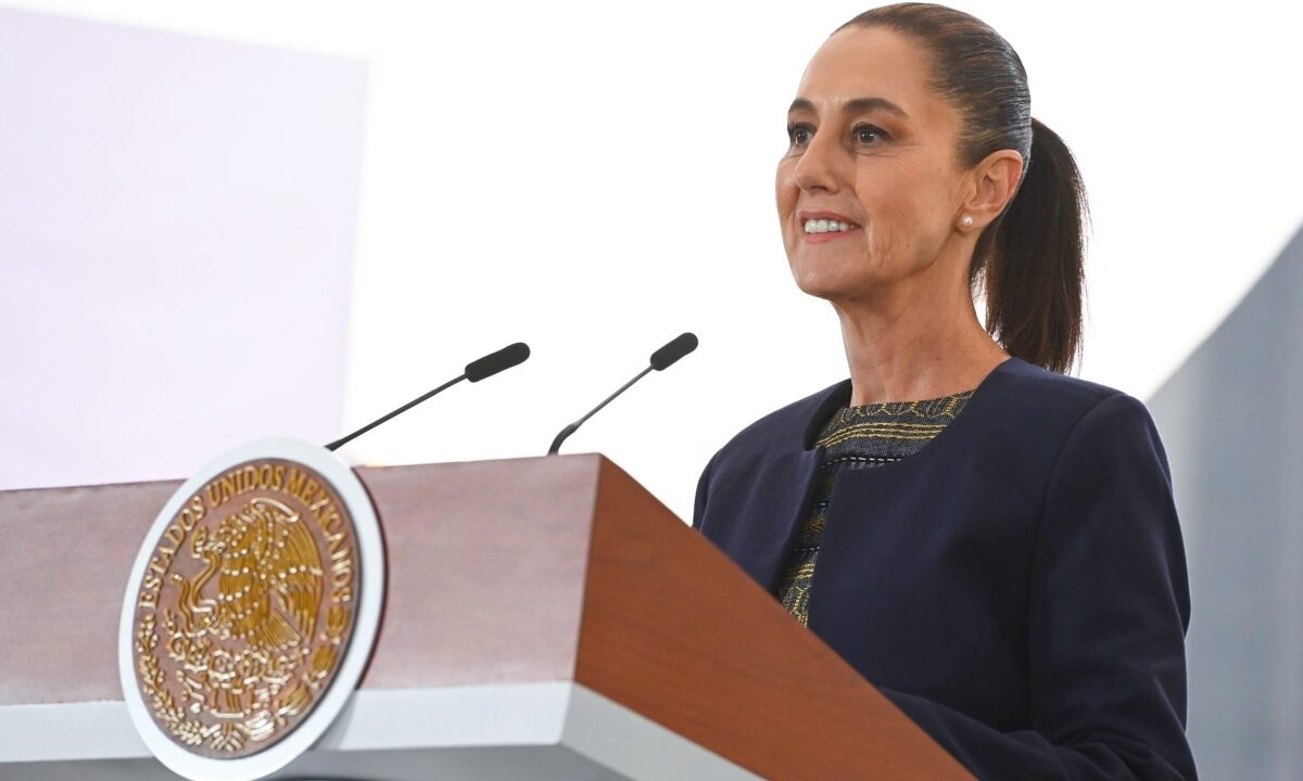 Sheinbaum anunció la publicación de las leyes secundarias a favor de Pemex y CFE.