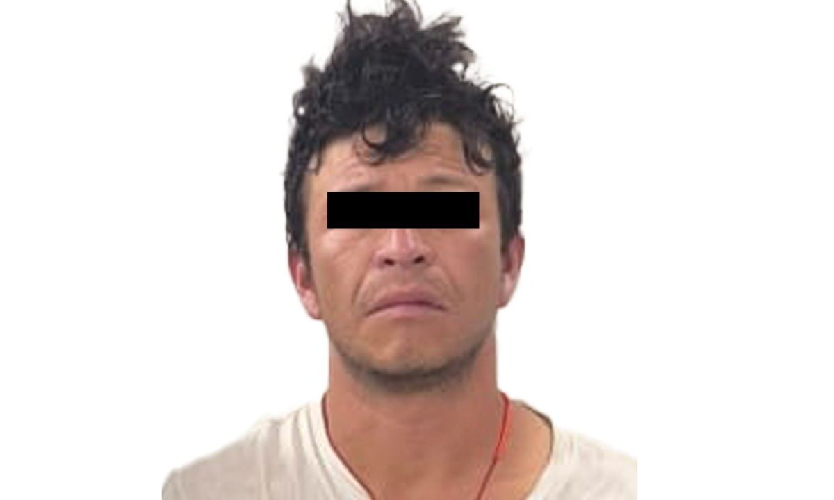 Elementos de la FGJEM detuvieron a Francisco o Jesús "N" presunto implicado en el homicidio de 5 personas en Tecámac, entre ellas su esposa.