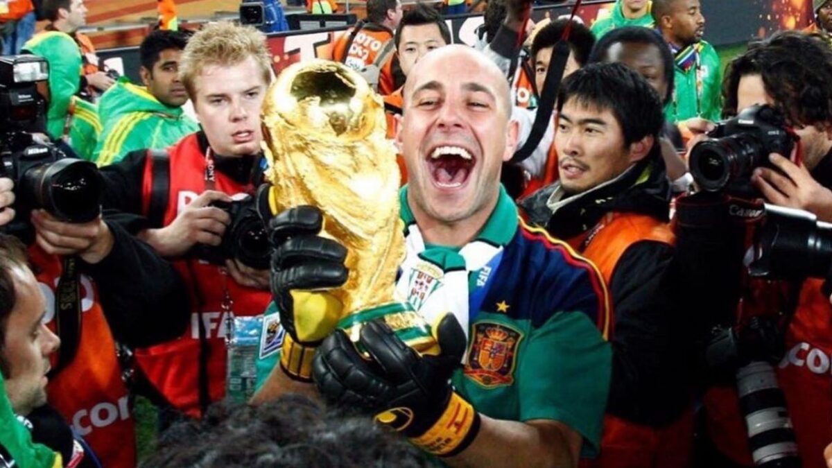 Pepe Reina, arquero español que ganó el Mundial 2010 y las Euros 2008 y 2012, dejará de ser futbolista esta semana.