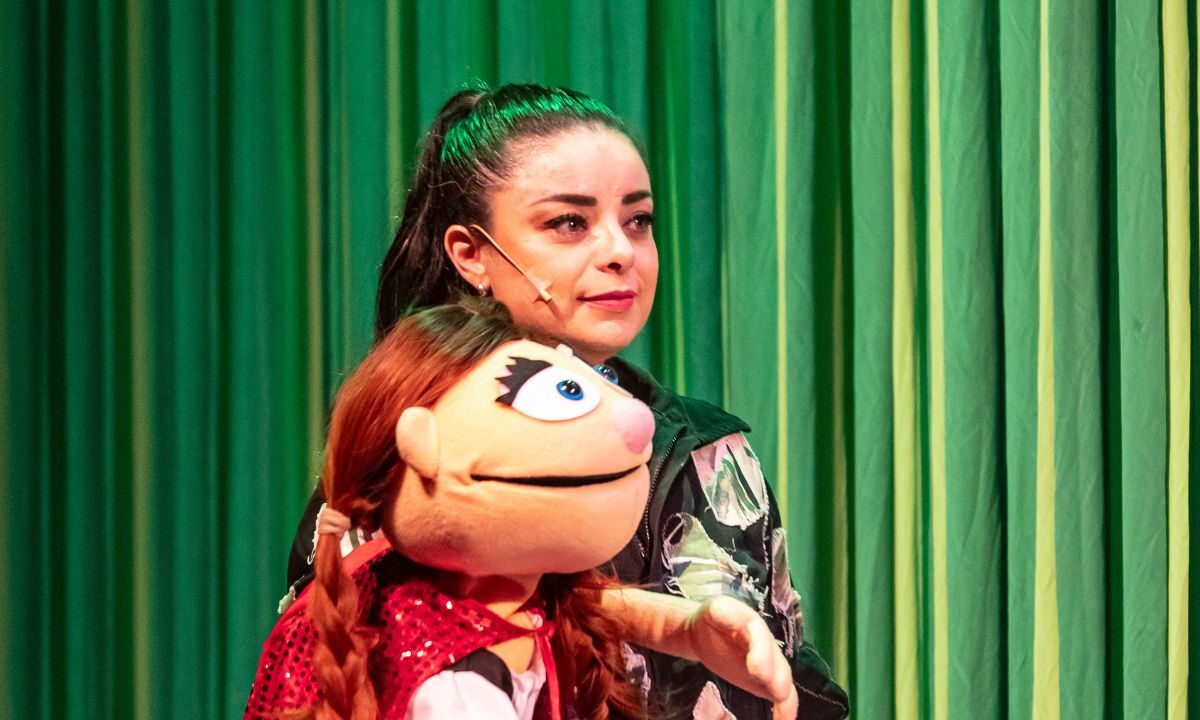 Caperucita Roja: Súper Cuento Musical se presenta durante cuatro fines de semana más, con funciones los domingos a las 11:00 y a las 13:00 horas. 