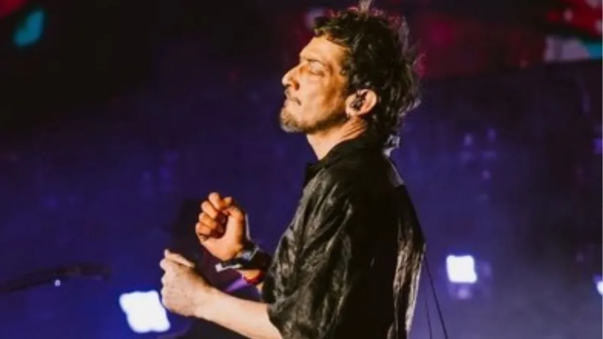 León Larregui afirma que lo bajaron de un vuelo de Air France