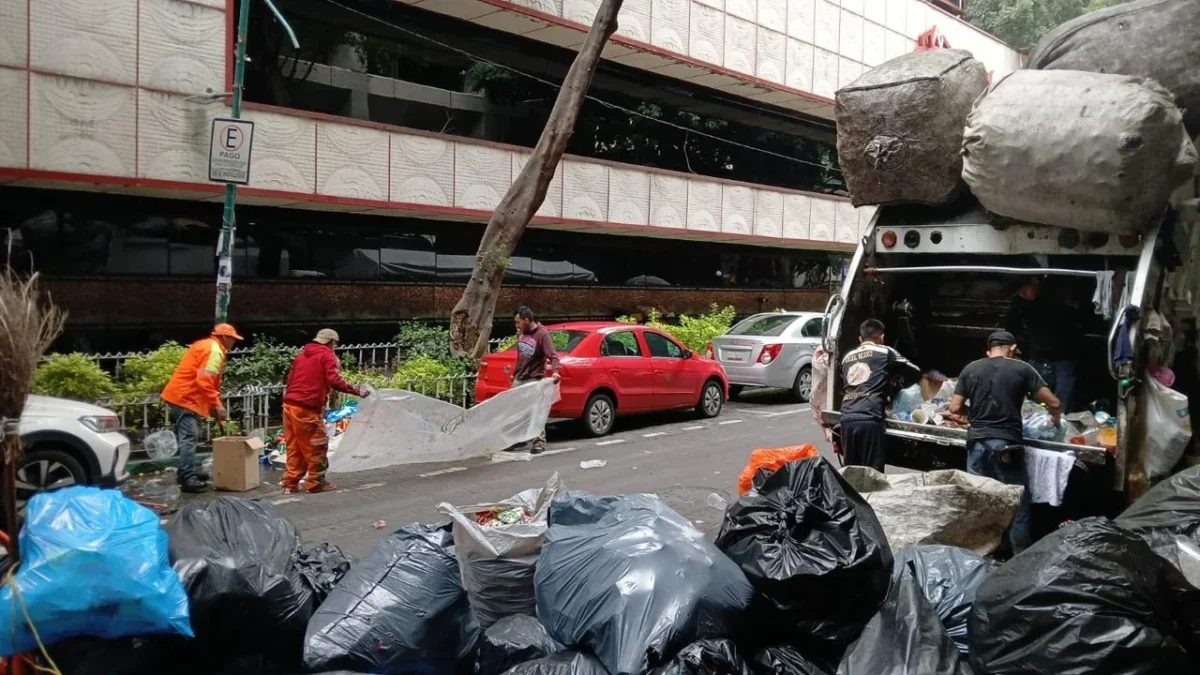 Se recolectaron 30 toneladas de basura en la Cuauhtémoc tras marcha del Orgullo 2025