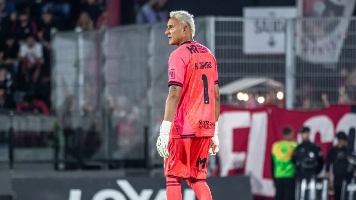 Newell's confirma fichaje de Keylor Navas a Pumas