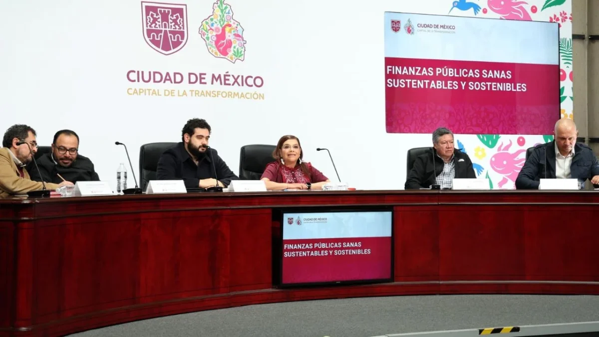 El Mega Bachetón en CDMX tenía como meta atender 200 mil baches en las 160 vías primarias de la capital. Hoy se dio por terminado.