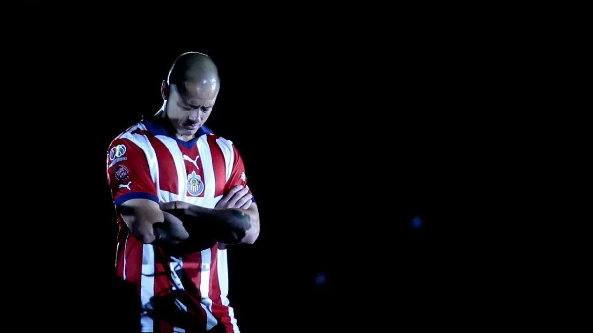 Desde su reincorporación a Guadalajara en 2024, el delantero de 37 años apenas suma dos goles con Chivas en 22 partidos jugados y solo uno en tres temporadas dentro de la LigaMX