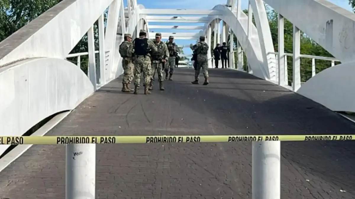 el cuerpo de una persona en el río Tamazula