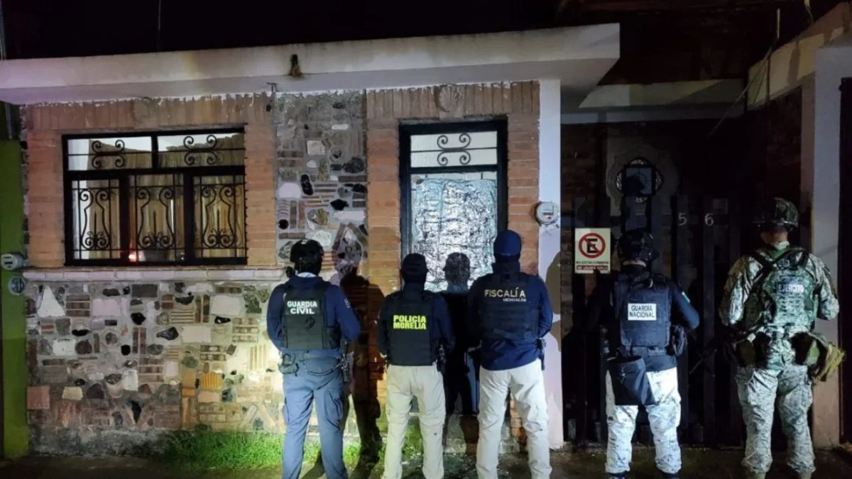 En Morelia, decomisan 1,800 dosis de meta en 2 cateos