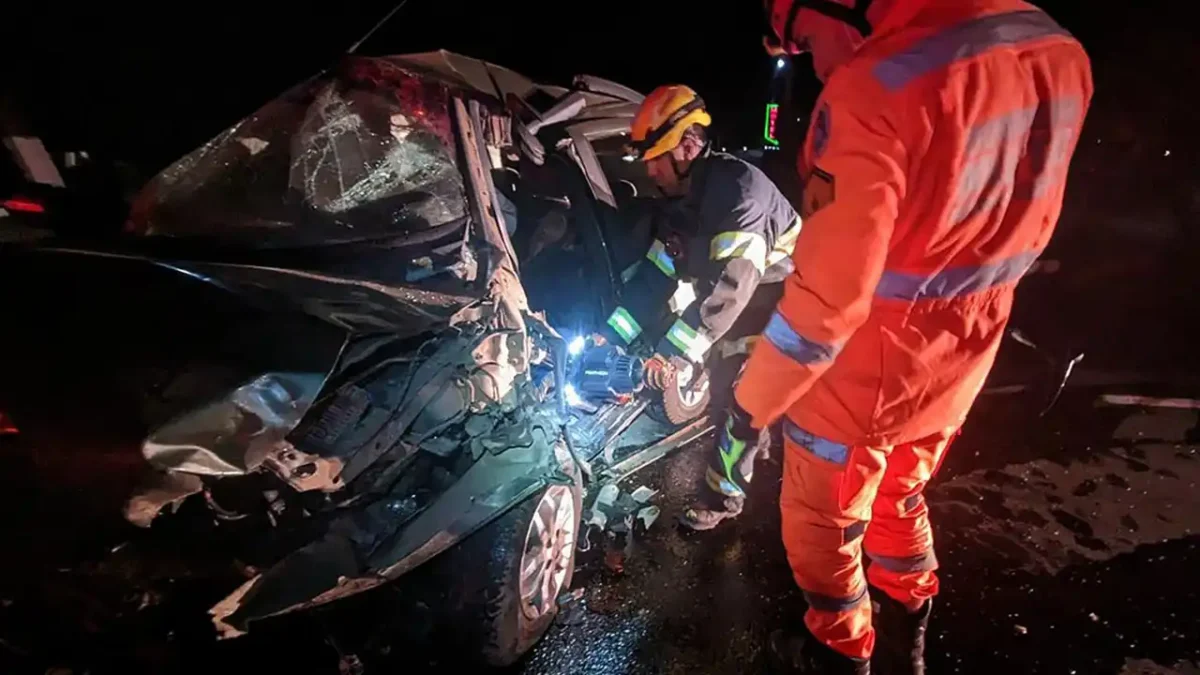 Ocho personas murieron en un accidente de carretera
