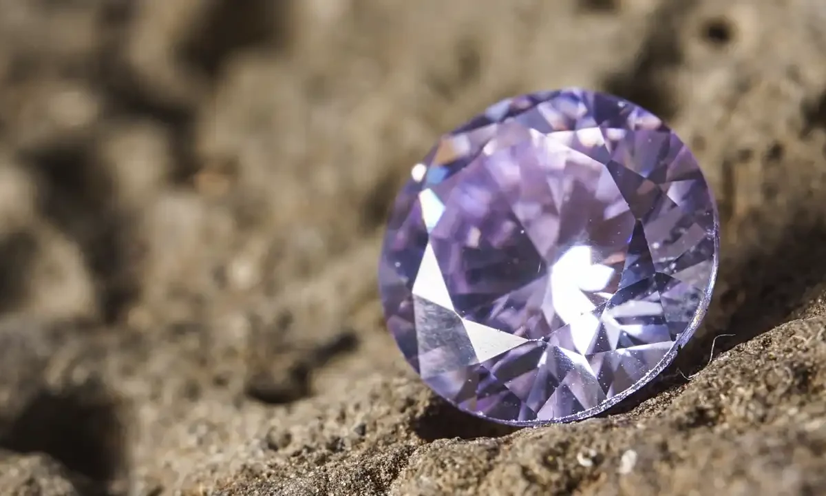 valioso diamante rosa estimado en 25 millones de dólares