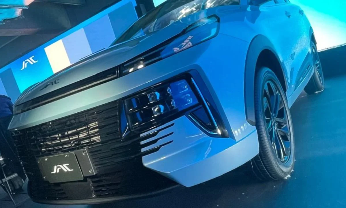 Este modelo, tropicalizado a nuestras latitudes, se ensambla en la planta de JAC en Ciudad Sahagun; conoce más sobre él.