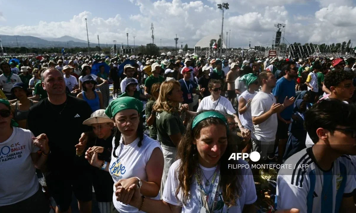 León XIV encabeza el 'Woodstock católico' con 1 millón de personas