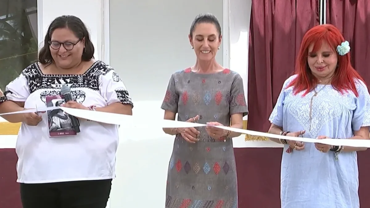 Claudia Sheinbaum inaugura el Centro Libre para Mujeres en Calakmul, enfatizando el trabajo directo con las comunidades.